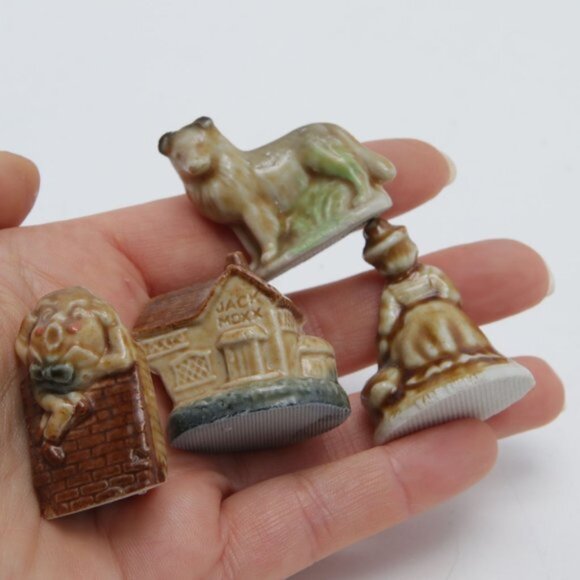 Vintage Red Rose Wade England Whimsies Figurines Humpty Dumpty Dog House Lady - Picture 2 of 7